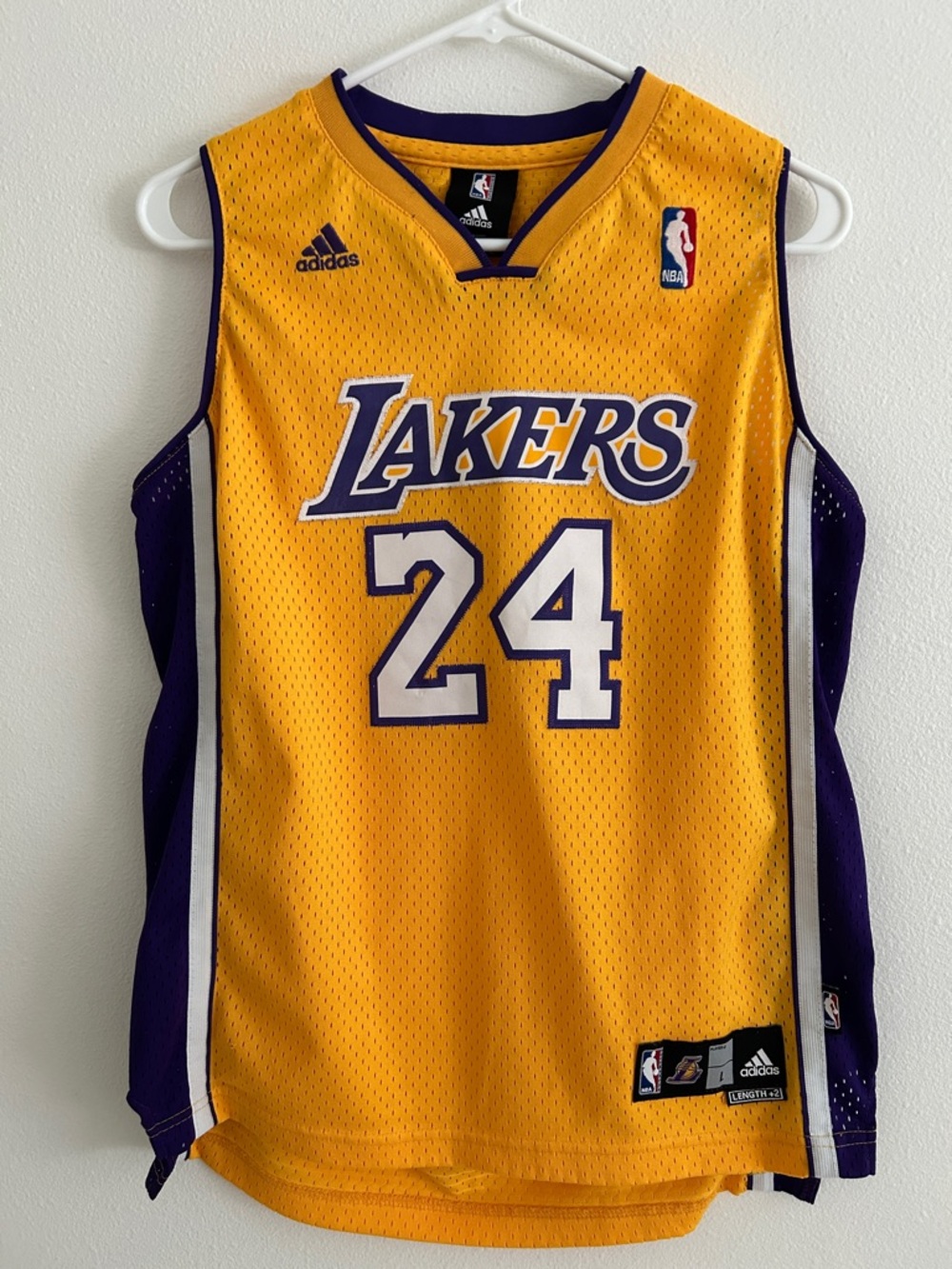 Kobe Bryant Lakers Jersey #24 Kids Size Large 14-16